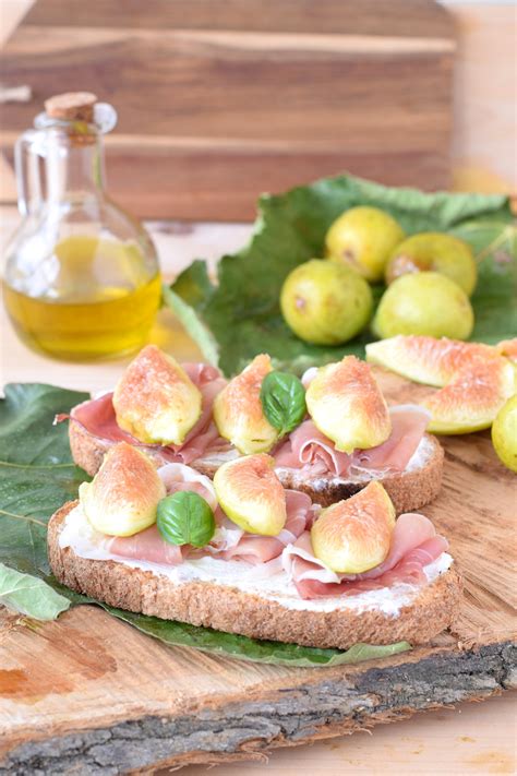 Bruschetta Con Prosciutto Crudo E Fichi DANICUCINA