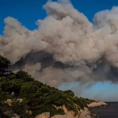 Thousands Evacuated As Forest Fires Rage In Southern France CGTN