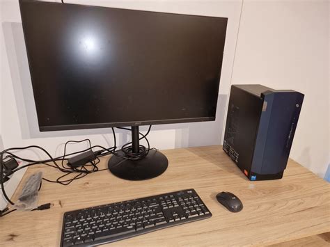 Garantie 10 Luni Desktop Gaming PC Lenovo Monitor Gaming LG Bragadiru