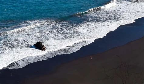 The Tenerife town that is a triumph every summer with its three wild ...