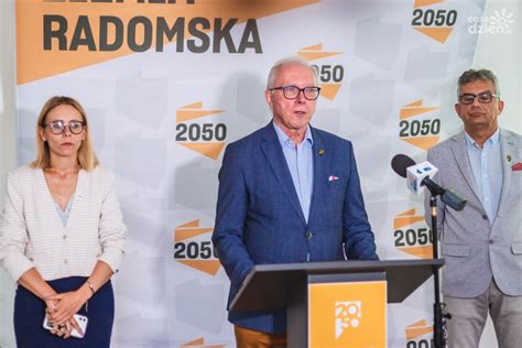 Konferencja prasowa Partii Polska 2050 Szymona Hołowni zdjęcia