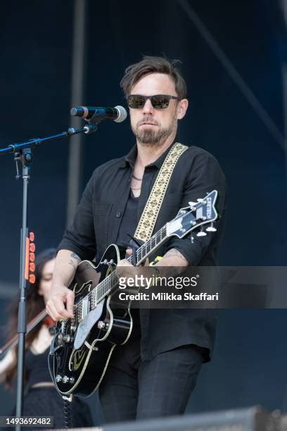 1720 The Airborne Toxic Event Photos And High Res Pictures Getty Images