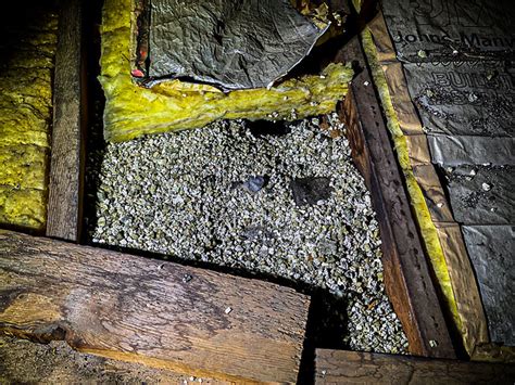 More Asbestos Containing Vermiculite Attic Insulation Und Flickr