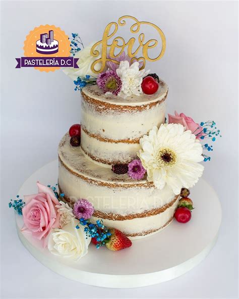 Torta Semi Desnuda Decorada Con Flores Naturales Semi Naked Cake