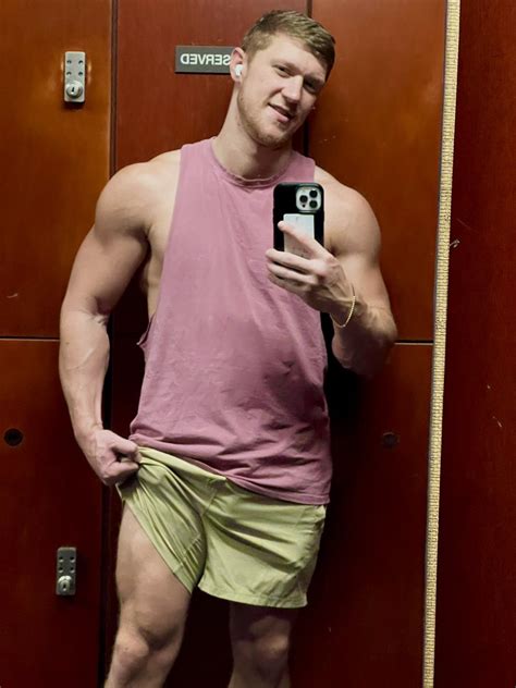 18 Sex Ual On Twitter RT OliverFlynnVIP Leg Day