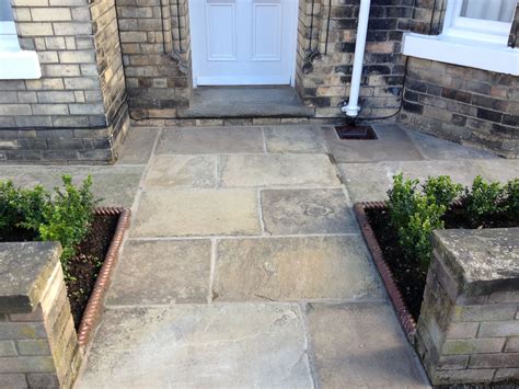 Reclaimed Yorkstone Paving York Front Courtyard Garden Pathway