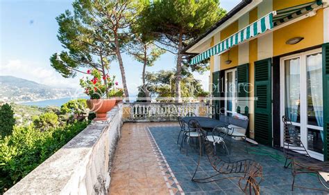 Villa Tigullio à Rapallo En Italian Riviera Liguria Italia En Venta