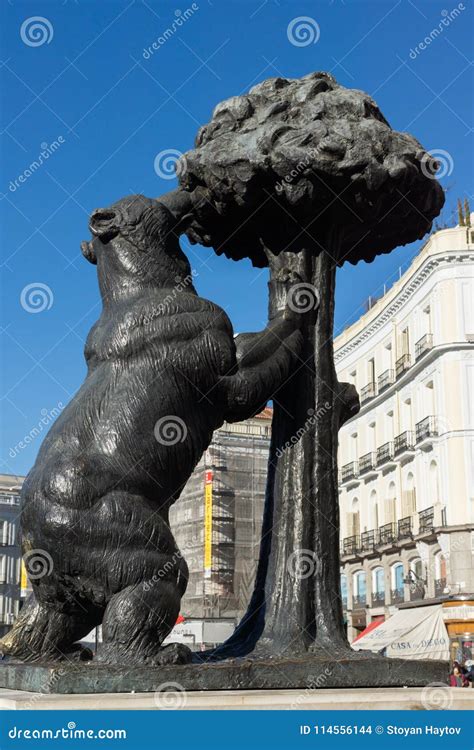 Statue of the Bear and the Strawberry Tree at Puerta Del Sol in Madrid, Spain Editorial Stock ...