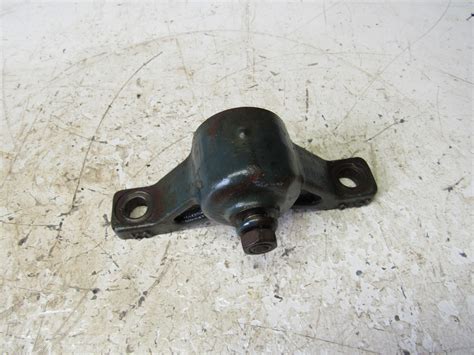 Eastern Triangle Enterprises Llc E Store Kubota 31353 44700 Front 4wd Axle Pivot Holder Bracket