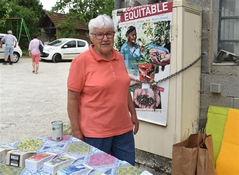 Saint Sorlin De Morestel Artisans Du Monde Au Gaec De LAbreuvoir