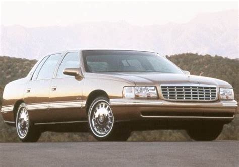 1999 Cadillac DeVille Price, Value, Depreciation & Reviews | Kelley ...