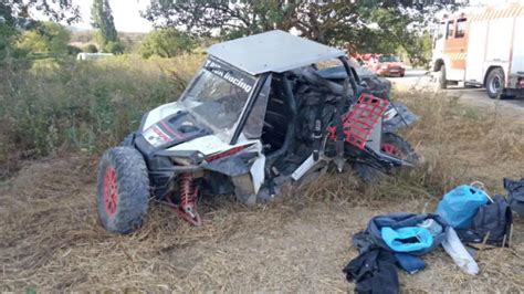 Reportan Accidente Entre Una Patana Cargada Y Un Buggy En La Autopista