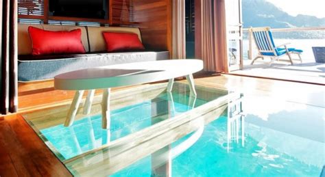 Bora Bora Huts on or over the Water with Glass Floors | AlfinTech Computer