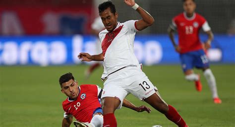 Perú No Pudo Ante Chile Y Cayó 2 0 Por La Fecha 3 De Las Eliminatorias