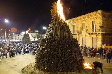 Fede E Folklore Ecco La Puglia Delle Feste Patronali La Repubblica