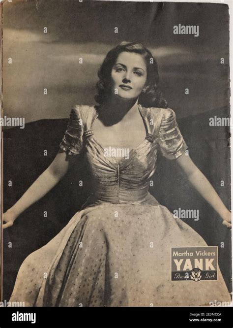 Martha Vickers Pin Up From Yank The Army Weekly May 11 1945 Stock