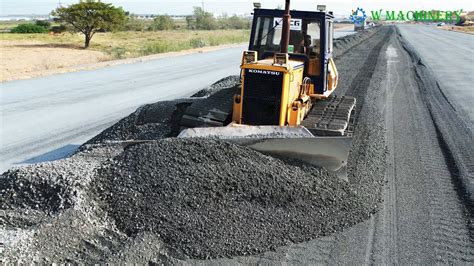 Innovative Operator Dozer Spreading Gravel Installing Roads Bulldozer