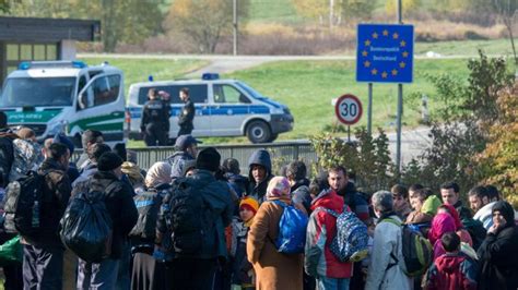 Flüchtlingskrise in Deutschland Fünf Jahre später Experte warnt vor