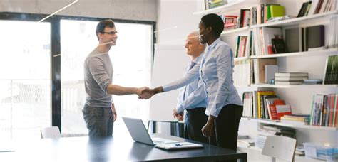 Les métiers qui recrutent en 2023 secteurs et métiers sous tension