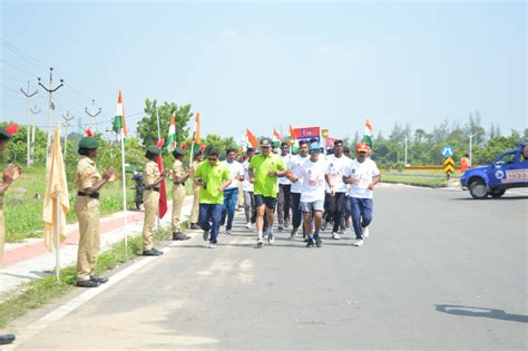 Pro Defence Trivandrum On Twitter Unity Flame Run By Ncc To