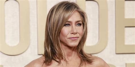 Jennifer Aniston Revived Her Iconic Rachel Haircut At The Golden Globes