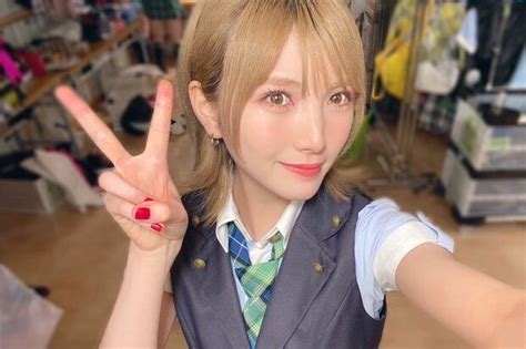 【画像・写真】熱愛報道でakb48脱退の岡田奈々「自分の好きに正直に生きてください」、卒業公演でのコメントが“無神経”と大荒れ！「最後まで残念