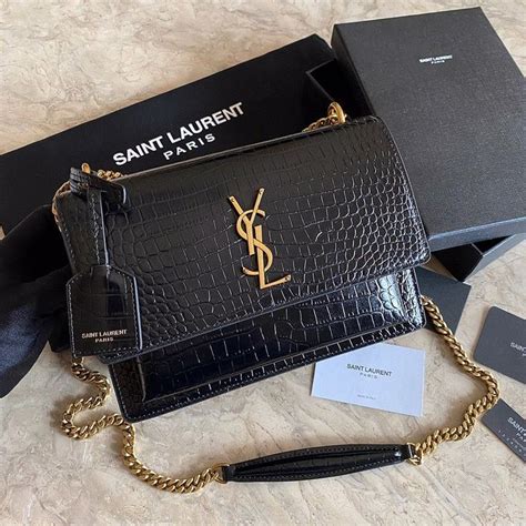 35 Bolsa Transversal De Couro Relevo De Crocodilo SAINT LAURENT