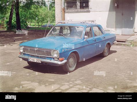 Volga Gaz 24 Hi Res Stock Photography And Images Alamy