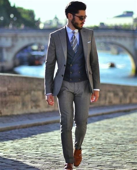 Ultimate Guide To Men S Cocktail Attire For Summer