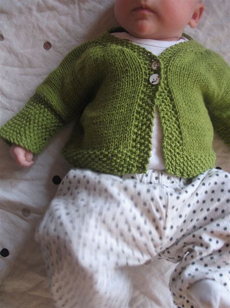 Free Easy Baby Sweater Knitting Pattern For Beginners Heres 9 Adorable