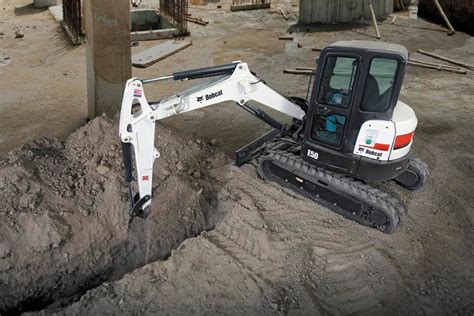 Bobcat E50 Compact Excavator | HumsNLR