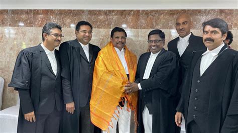 Madras High Court bids farewell to Acting Chief Justice M. Duraiswamy ...