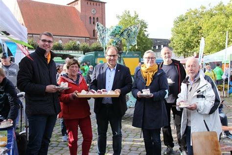 130 Jahre Wochenmarkt Neustadt In Holstein Der Reporter