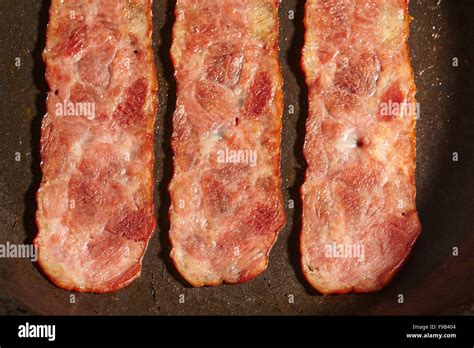 Cooked Turkey Bacon Stock Photo Alamy