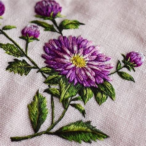 Finished aster flower : Embroidery | Simple embroidery, Flower ...