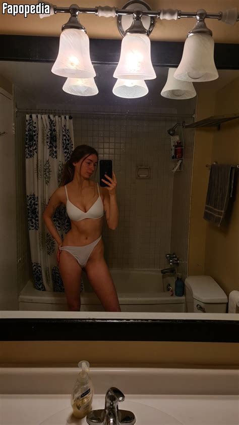 Lil Hanne Nude Onlyfans Leaks Photo Fapopedia
