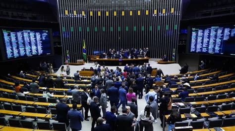 Deputados Aprovam Lei Que Flexibiliza Regras Para Desmatamento Da Mata