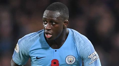 Le Footballeur Benjamin Mendy Déclaré Non Coupable Pour Six Accusations