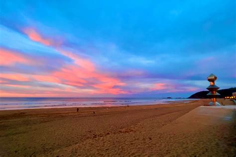 Atardecer De Hoy En La Playa De Zarautz Zoragarria Eitb Eus Flickr