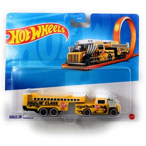 Hot Wheels Avtotransporter Haulin Class v merilu Mattel nakupovanje v IgračeShop