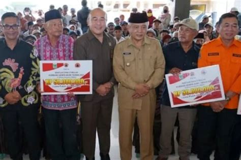 Ratusan Korban Gempa Di Malang Selatan Dapat Bantuan Stimulan TIMES