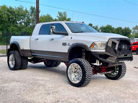 Dodge Ram 3500 Lifted Diesel