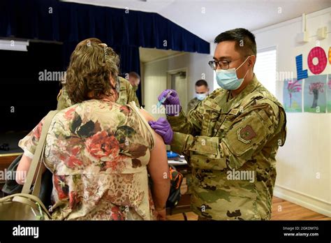 Th Medical Squadron Hi Res Stock Photography And Images Alamy