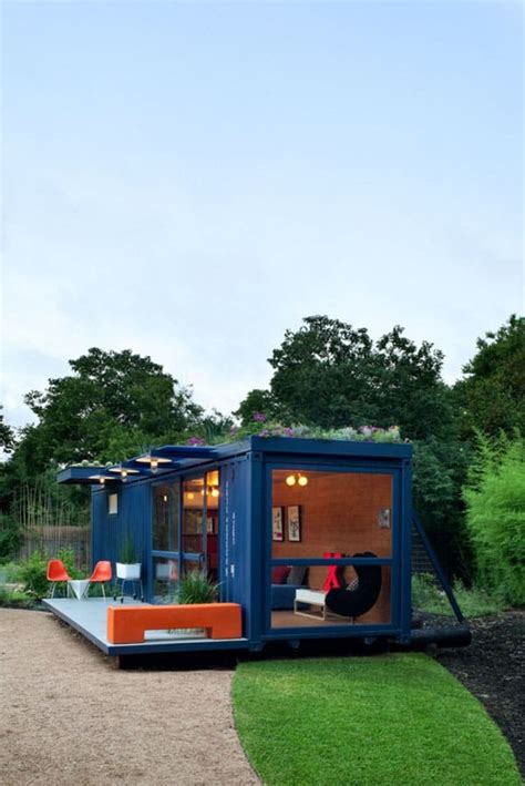 Shipping container guest house