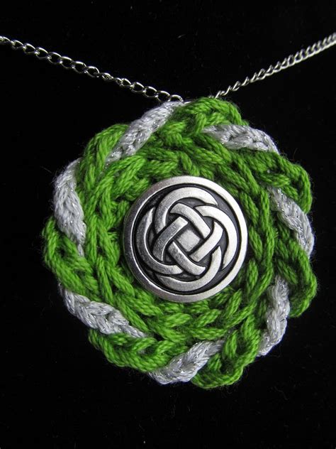 Celtic Knot Crochet: Free Patterns