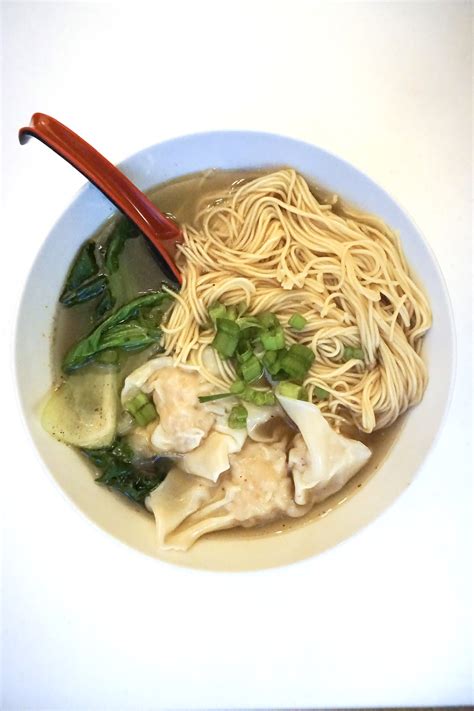 Homemade Cantonese Wonton Noodle Soup Mochi Mommy