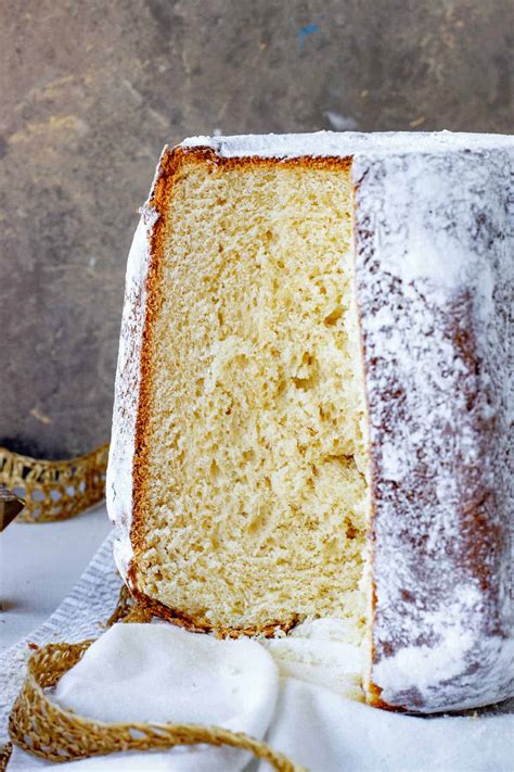 Pandoro (Italian Sweet Bread) | Vintage Kitchen