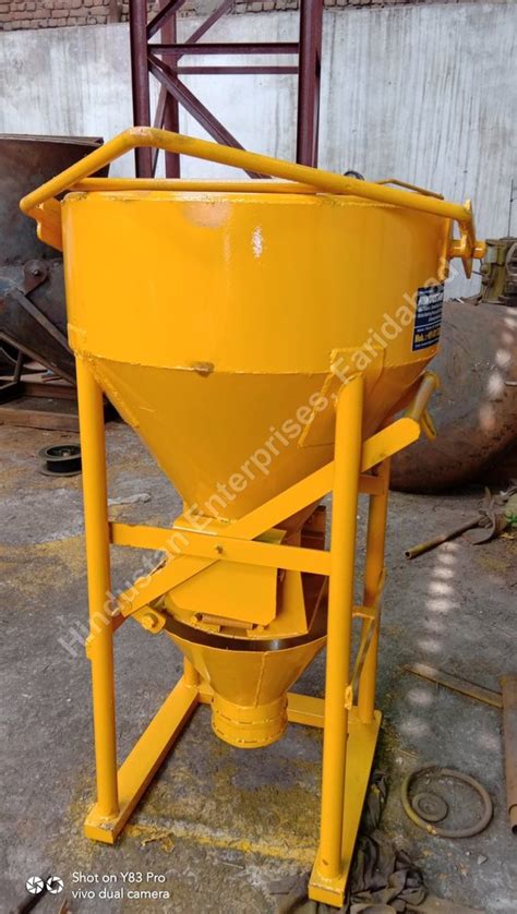 Center Discharge Cone Type Concrete Bucket Capacity 0 5 M3 Cu M For