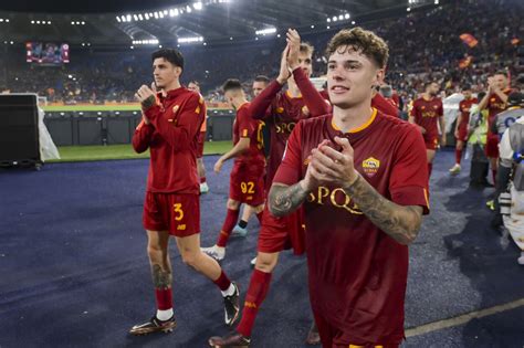 Zalewski Cade Dopo Il Rigore Di Dybala La Roma Protagonista Anche