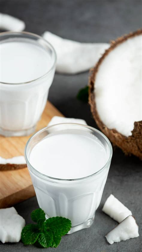 Amazing Health Benefits Of Coconut Milk